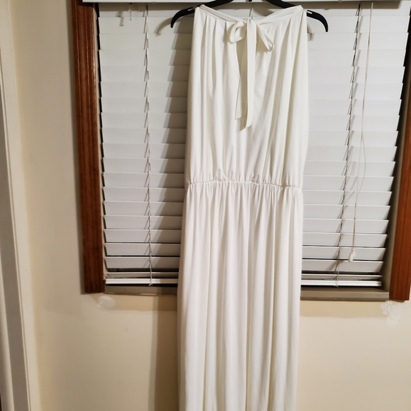 Cream Dress - Picture 2 of 2